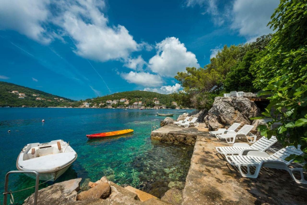 Villa Lara โมลูนัท ภายนอก รูปภาพ